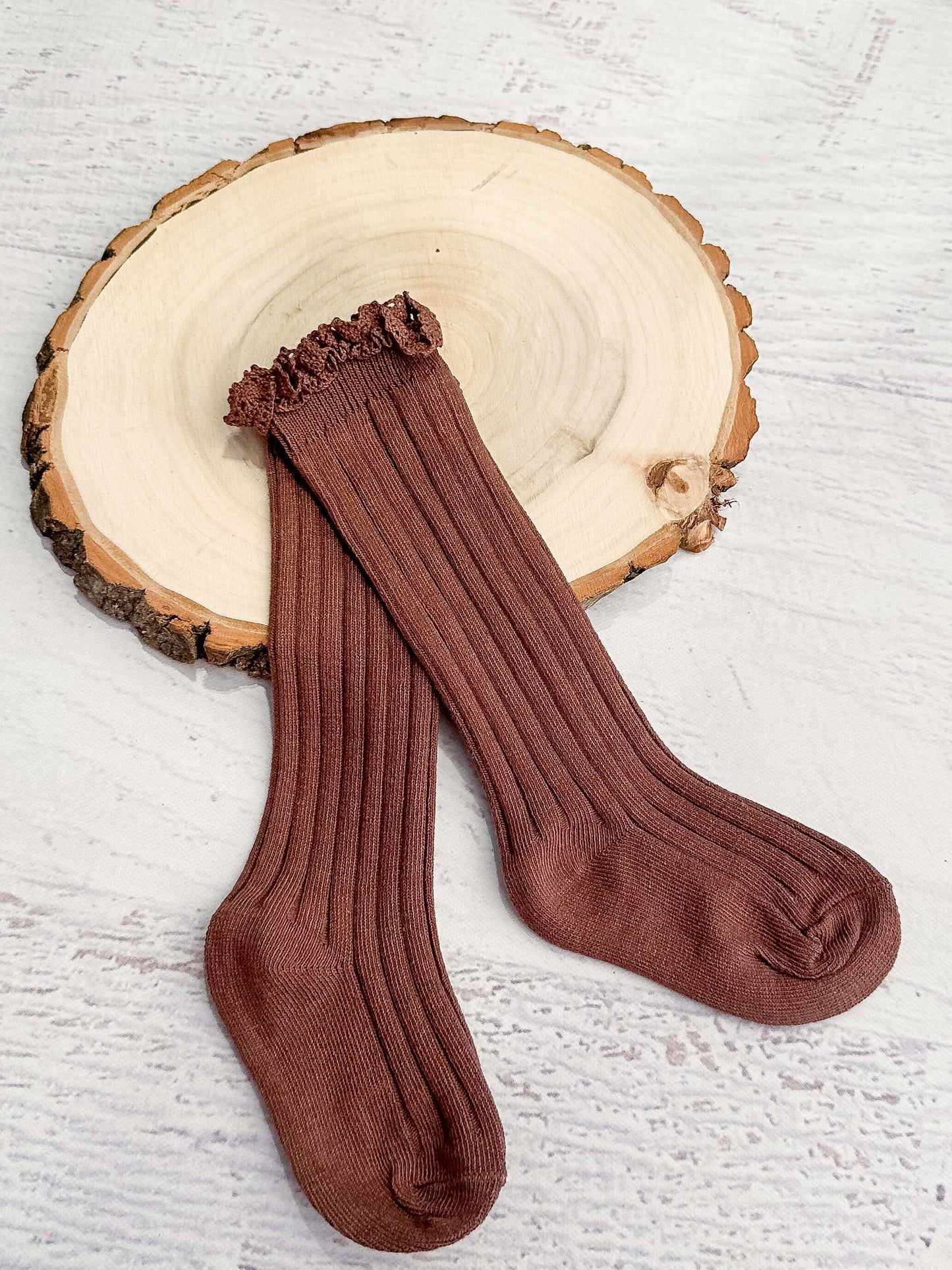 Chocolate Lettuce Edge Ruffle Socks