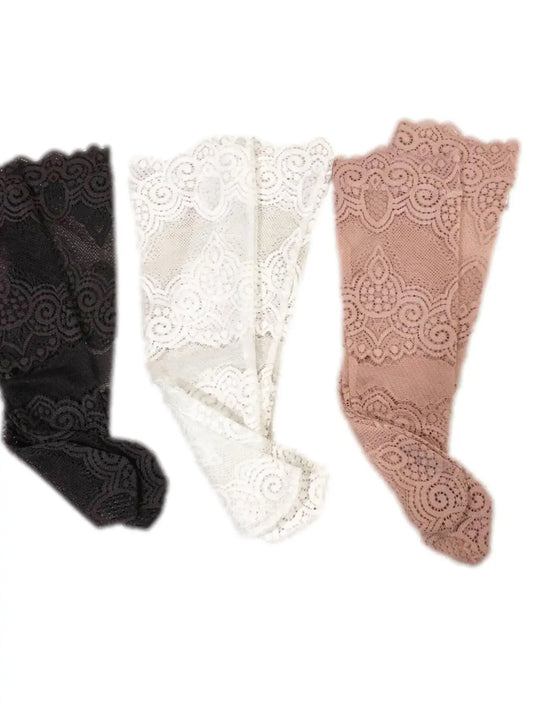 Alice Lace Socks