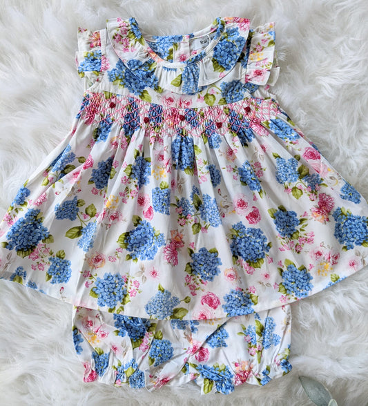 Hydrangea Smocked Bloomer Set